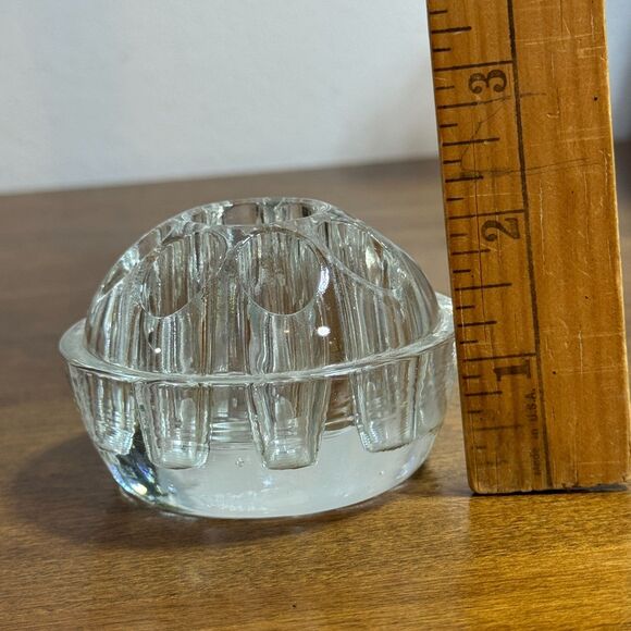 Vintage Flower Frog Clear Glass Floral Arrangement 8 Holes Solid Bottom - Picture 5 of 6